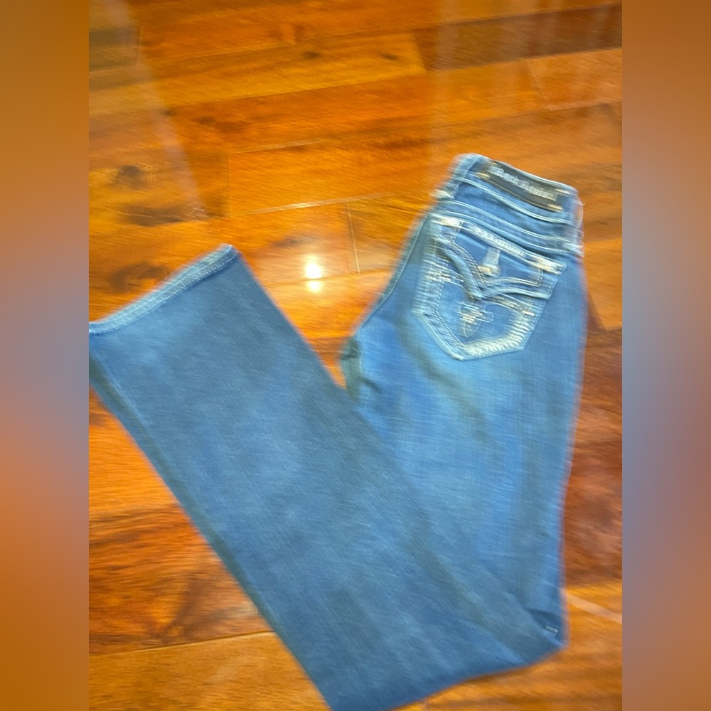 Blue Denim Jeans with Embroidered Pockets